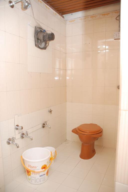 Royal Hotel Ahmedabad Room photo