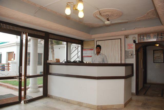 Royal Hotel Ahmedabad Exterior photo